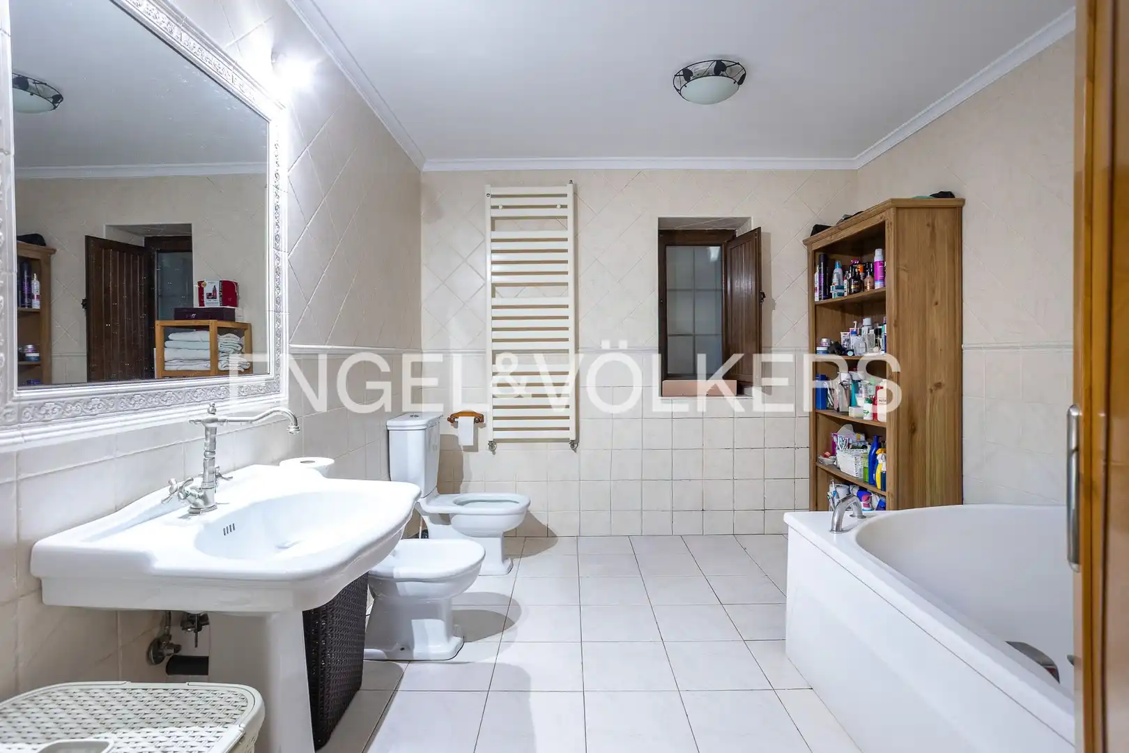 Baño de Casa o chalet en venta en Marina de Cudeyo con Calefacción y Jardín privado