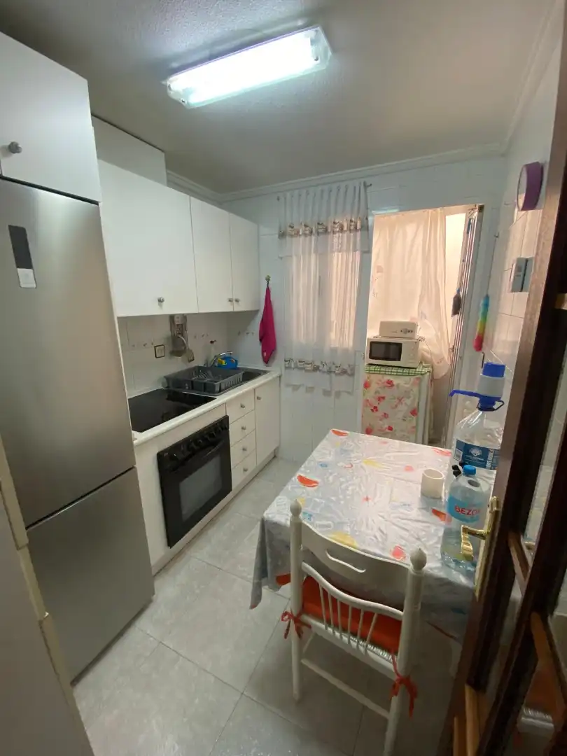 Cocina de Piso en venta en Torrevieja con Aire acondicionado, Amueblado y Balcón