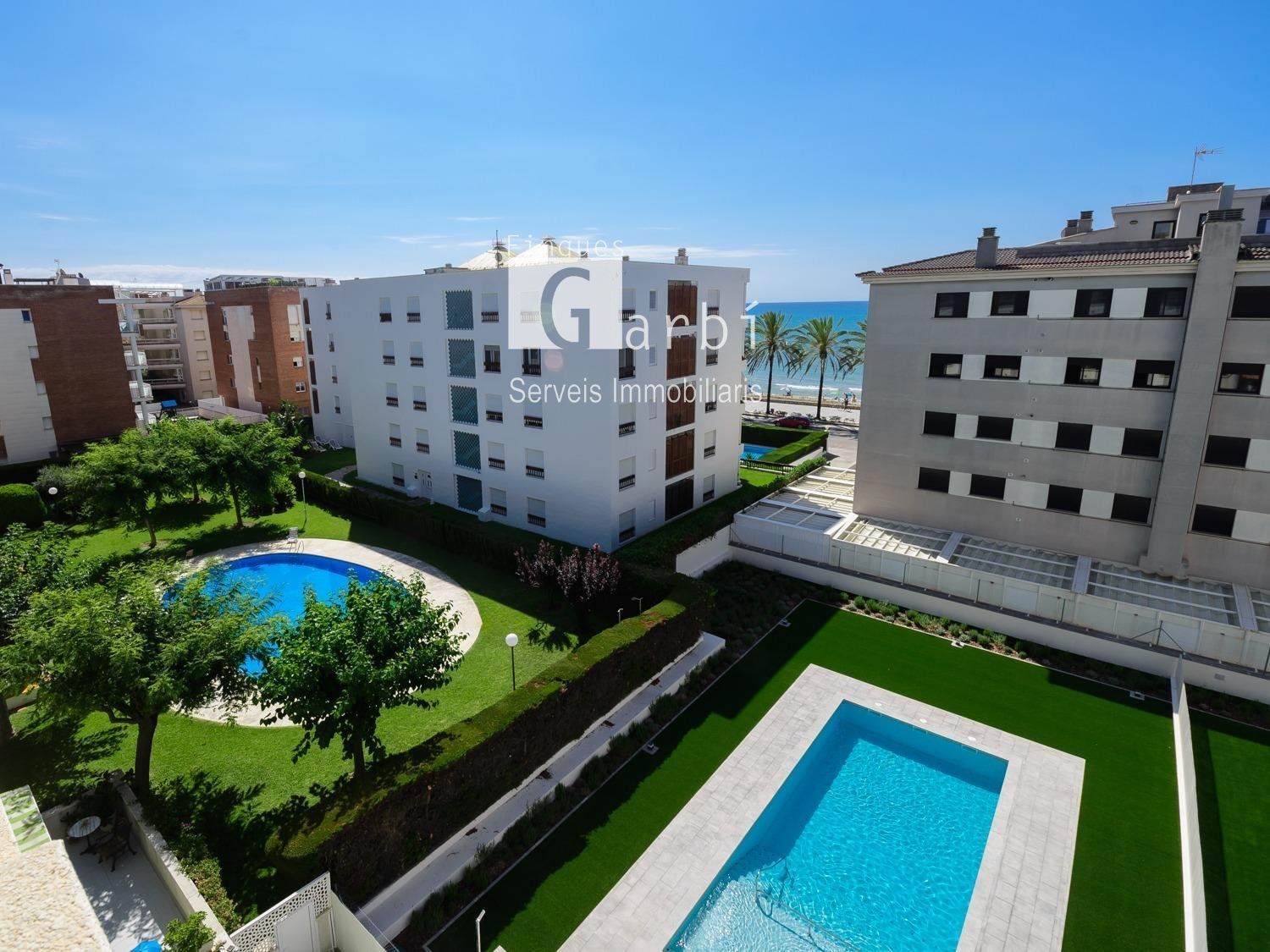 Vista exterior de Àtic en venda en Calafell amb Aire condicionat, Calefacció i Terrassa