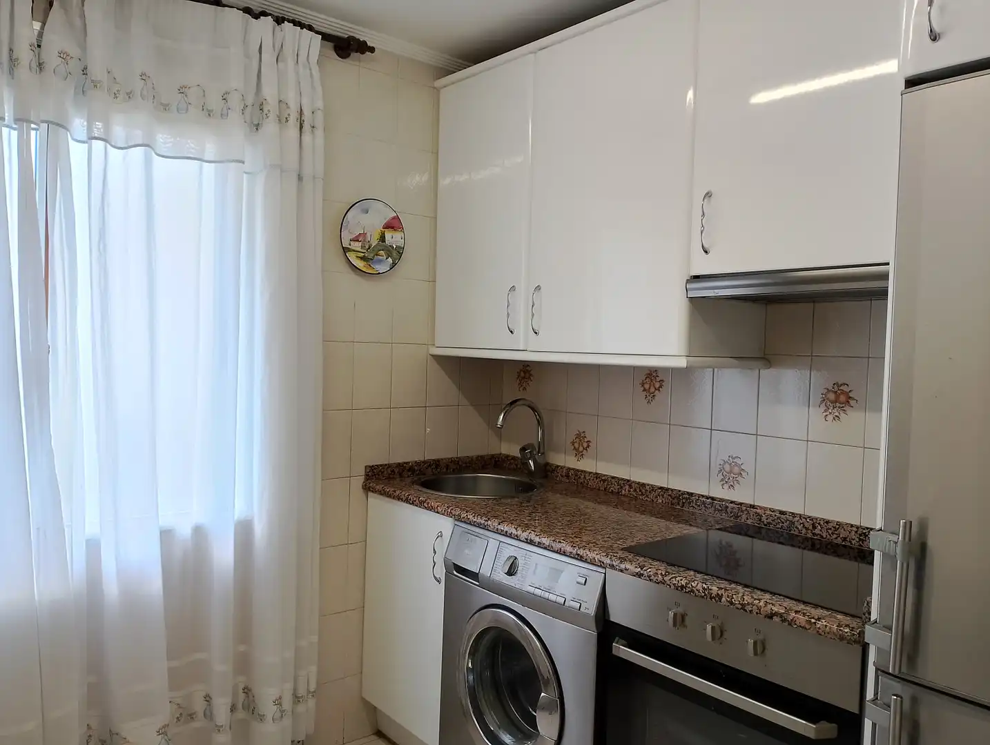 Kitchen of Flat for rent in Donostia - San Sebastián   with Heating, Parquet flooring and Furnished