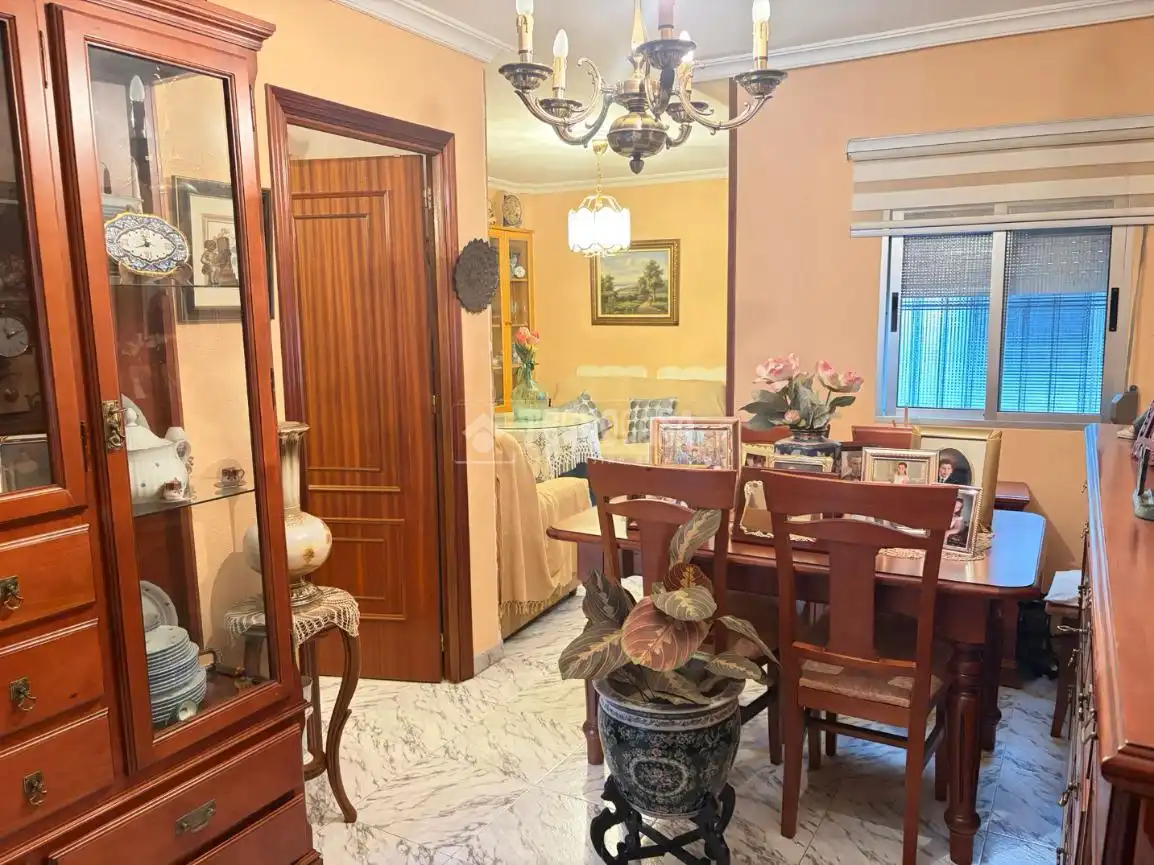 Dining room of Flat for sale in Sevilla  with Air Conditioner