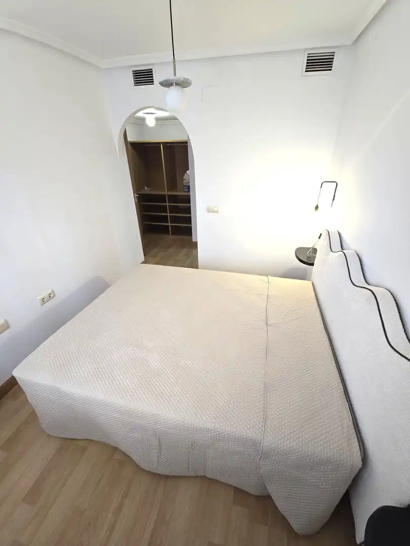 Flat for rent in GARCIA PLATA DE OSMA, Centro