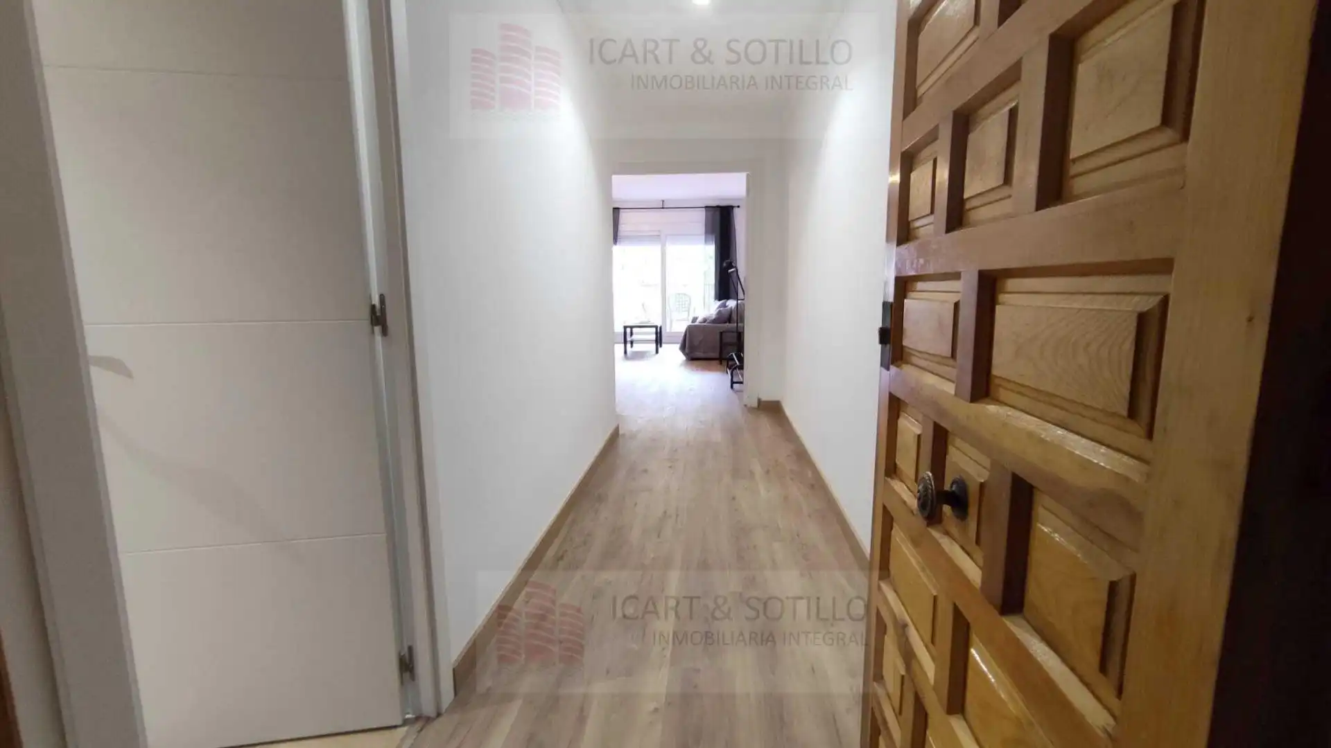 Piso con terraza en alquiler en Casco Urbano, imagen 33