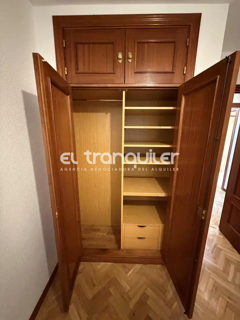 Habitación de Piso de alquiler en Pozuelo de Alarcón con Parquet, Terraza y Trastero