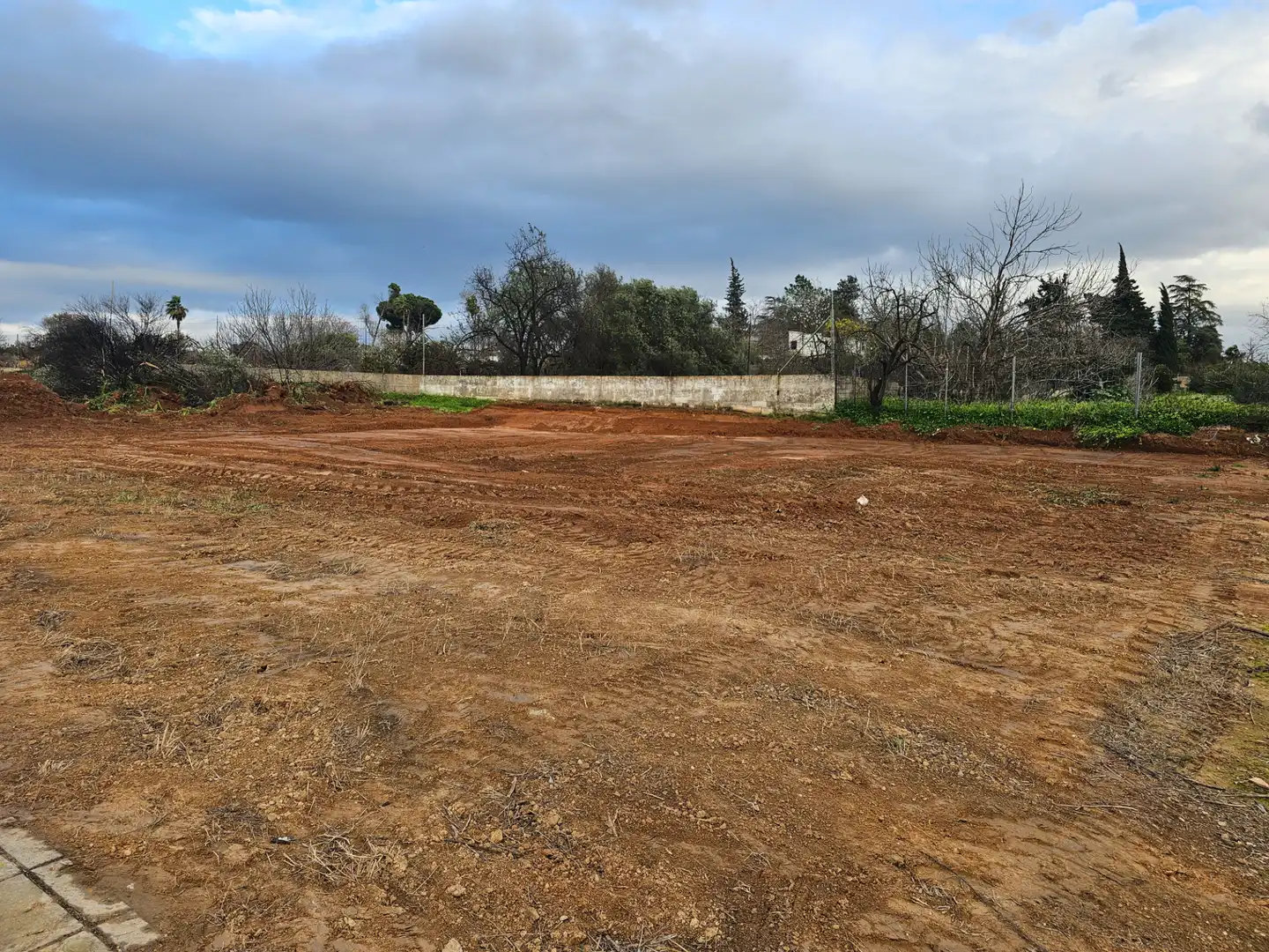 Terreny residencial en venda a Sanlúcar la Mayor, imagen 3