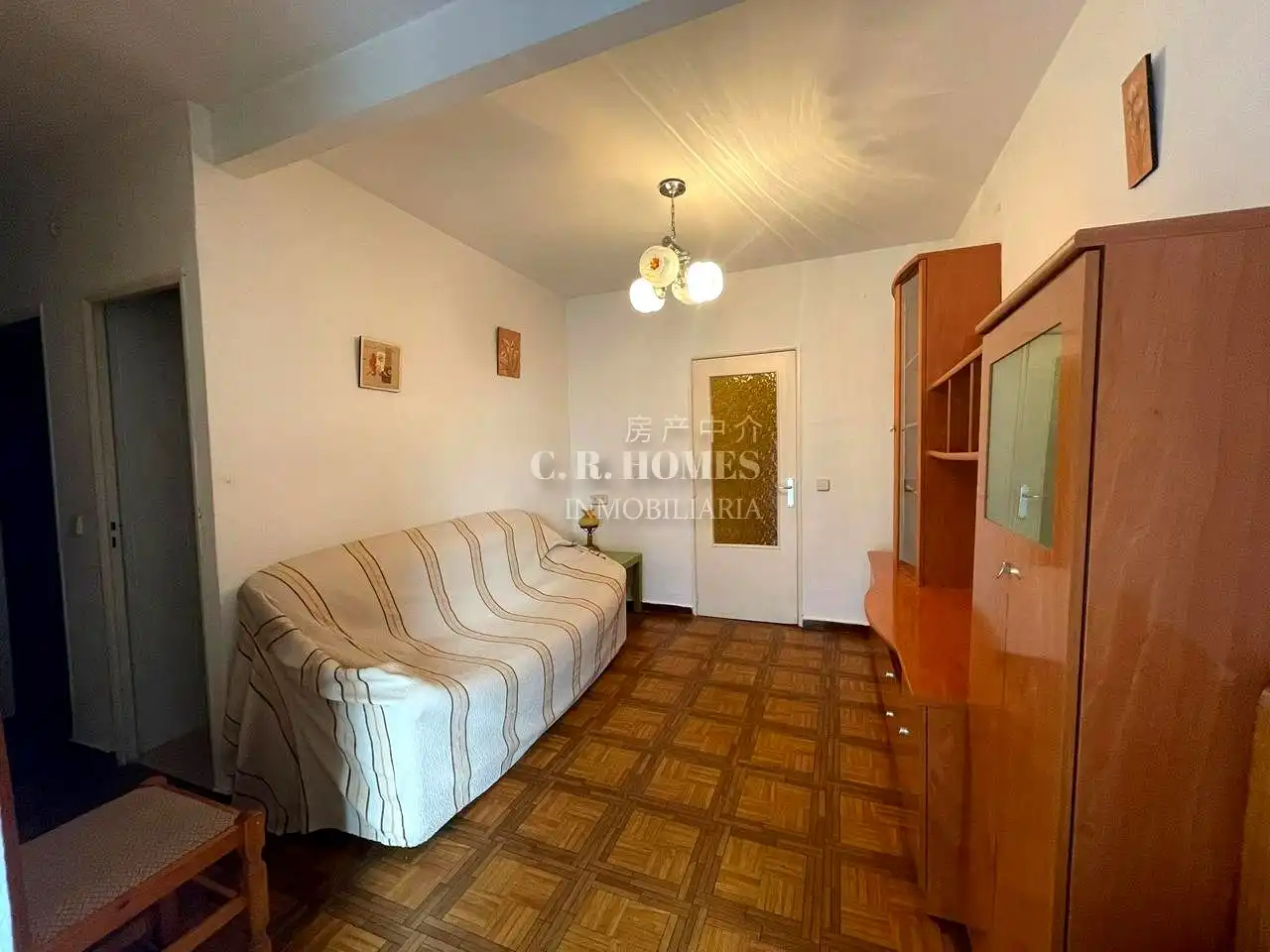 Sala de estar de Piso en venta en Getafe con Parquet