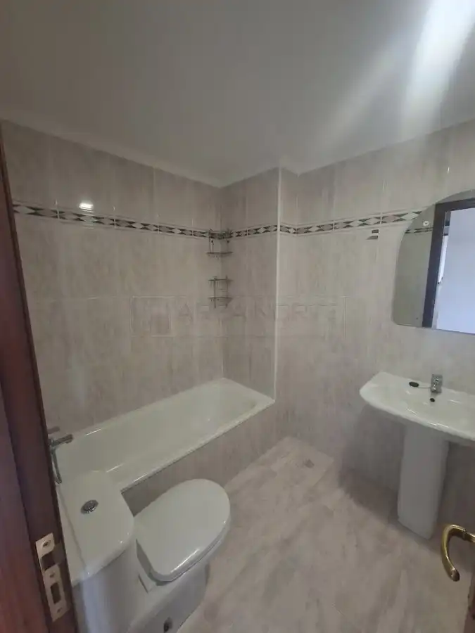 Bathroom of Flat for sale in Vitoria - Gasteiz  with Heating, Parquet flooring and Storage room
