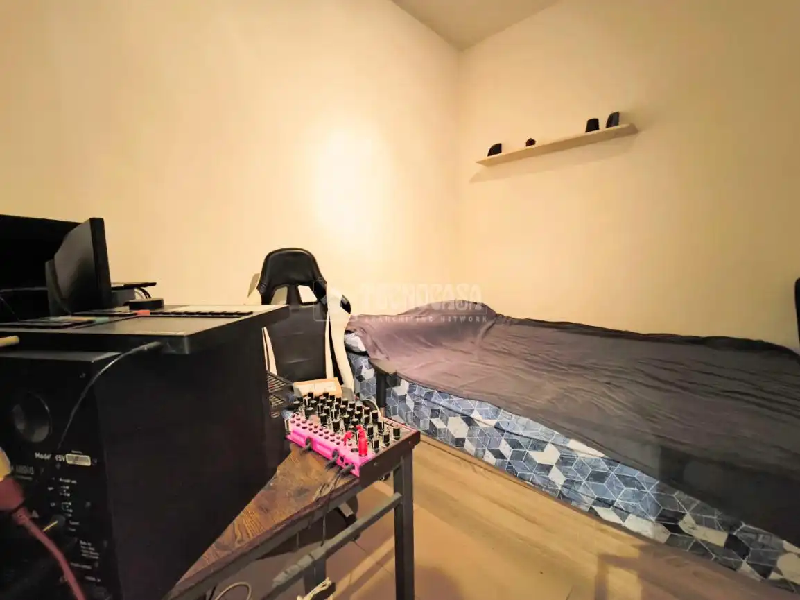 Habitación de Piso en venta en Barcelona con Balcón