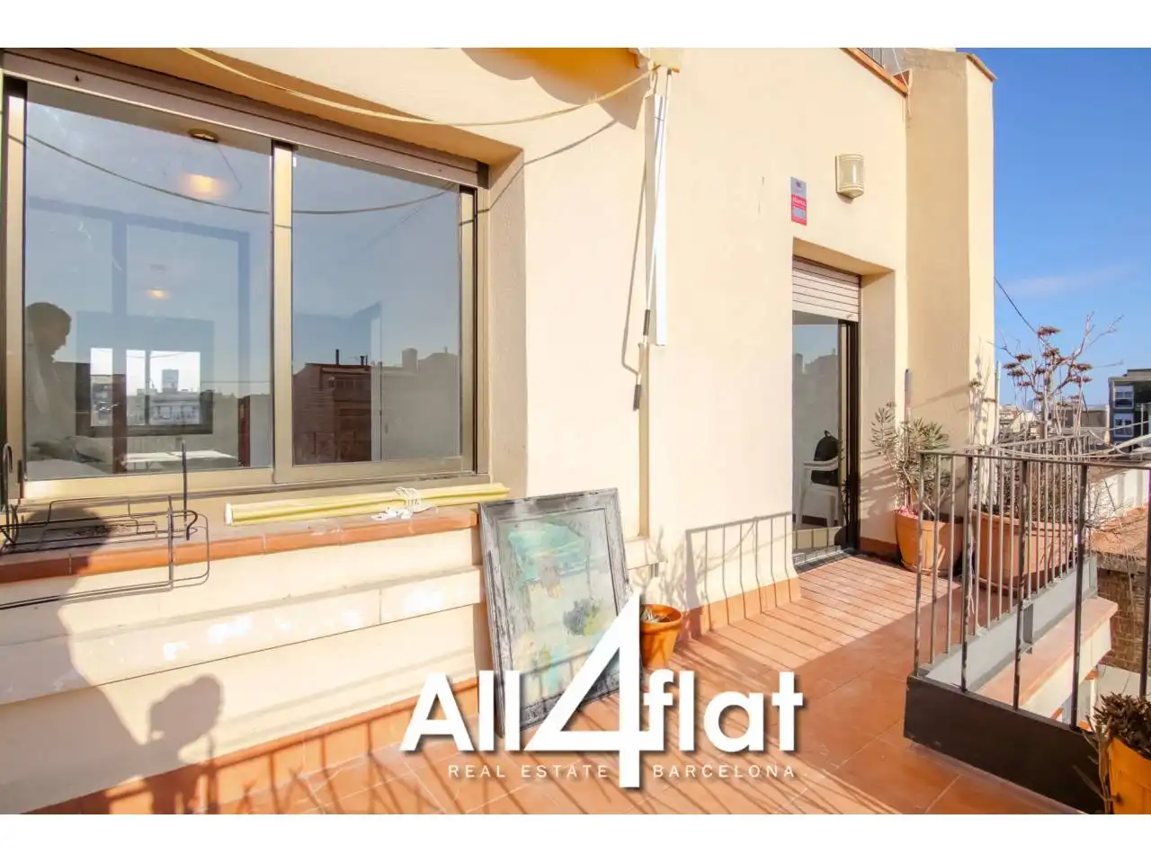 Penthouse mit Aufzug zum Verkauf in Calle Comte d´Urgell, imagen 3