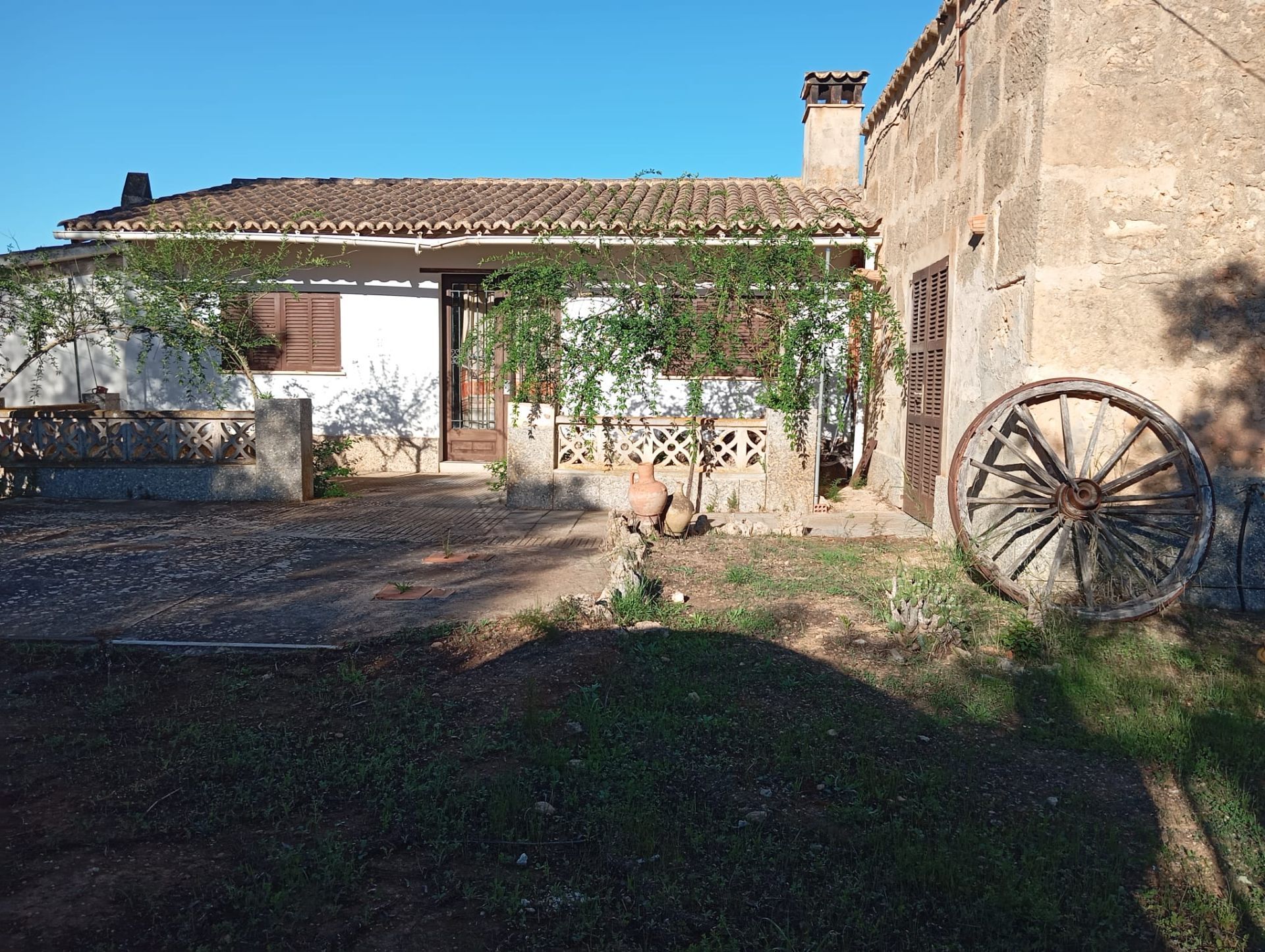 Country house for sale