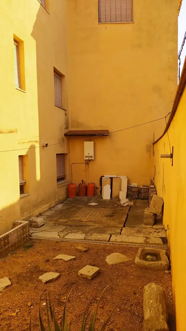 Casa adosada en venda a La Salzadella