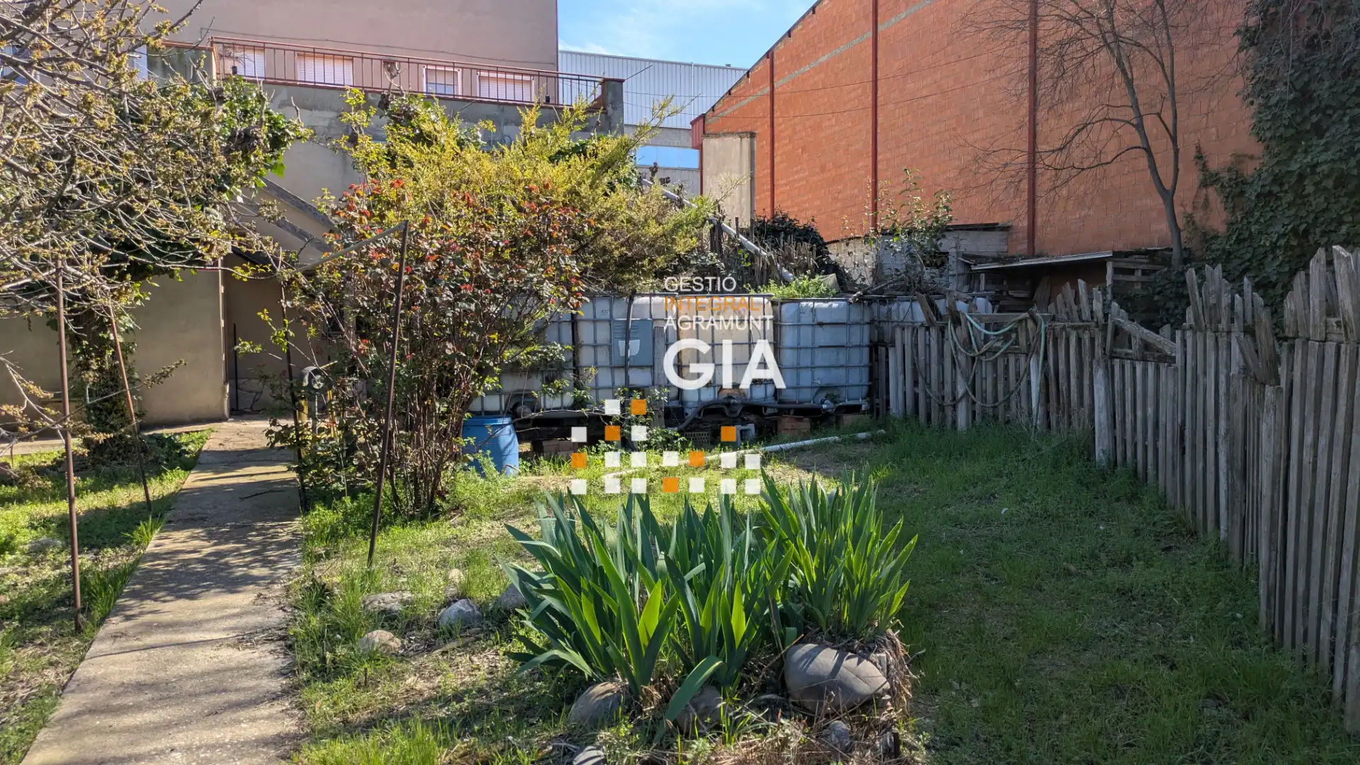 Casa o xalet en venda en Agramunt amb Calefacció, Jardí privat i Terrassa