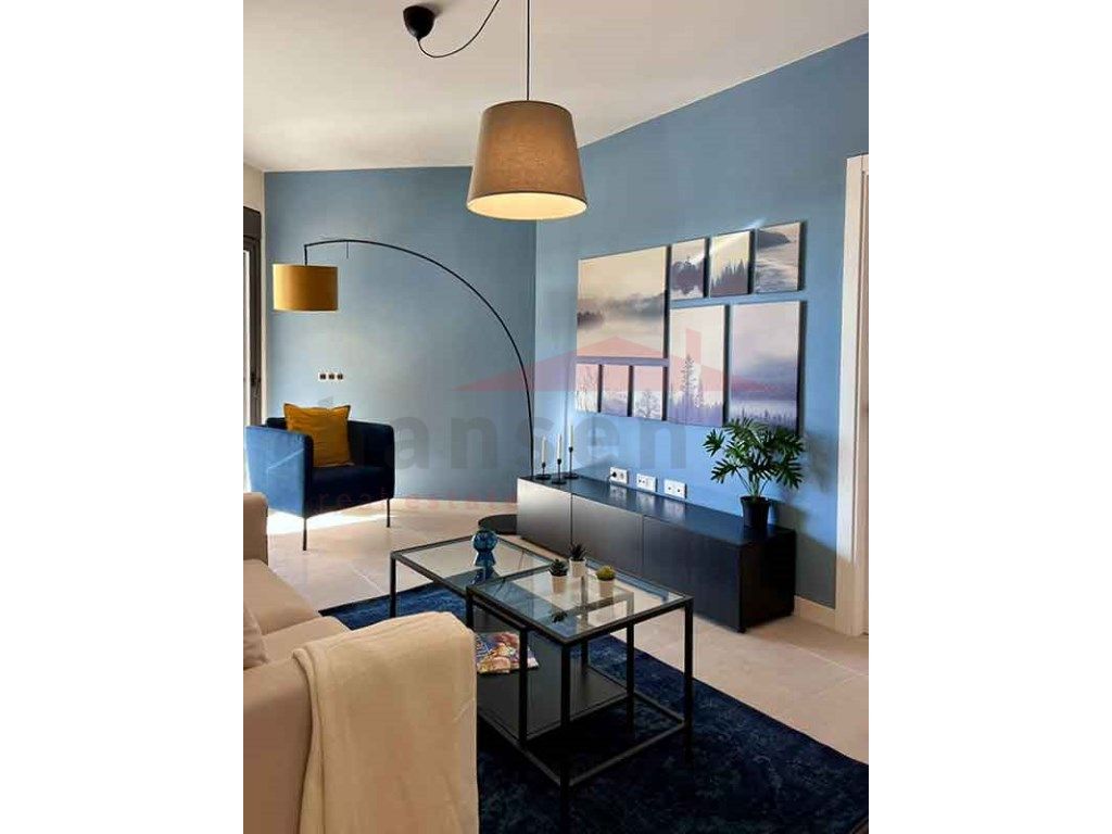 Living room of Flat for sale in Vélez-Málaga  with Terrace, Swimming Pool and Community pool