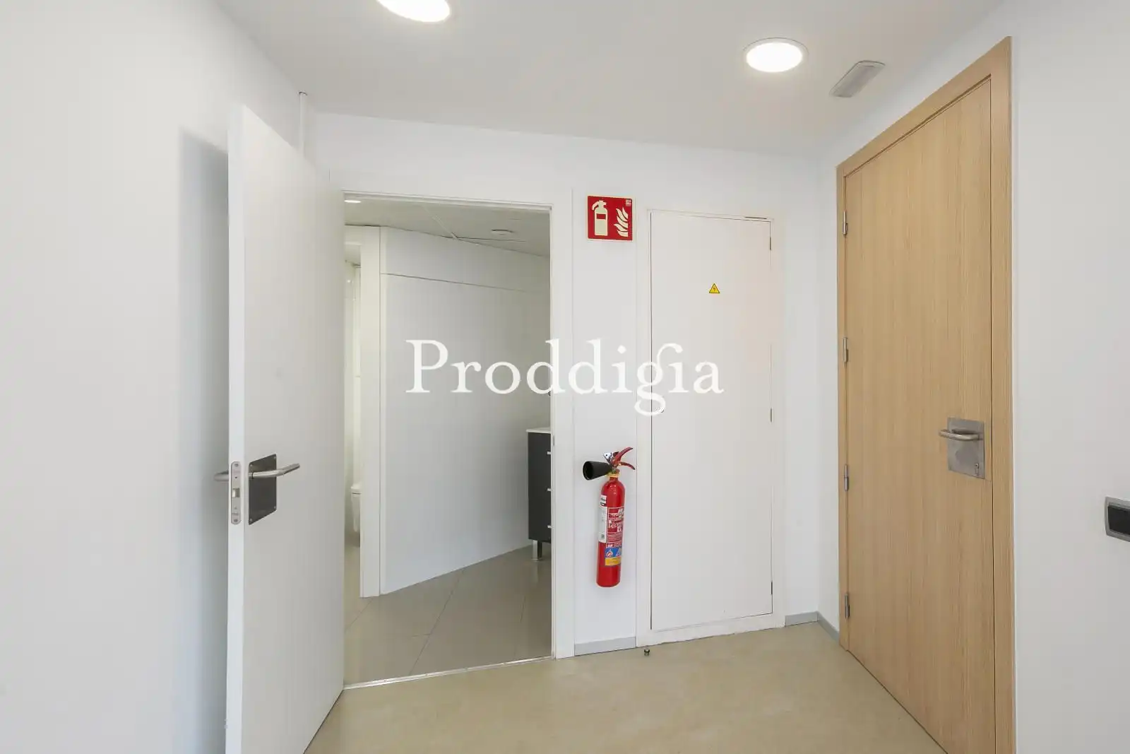 Oficina de alquiler en Barcelona con Aire acondicionado, Calefacción y Terraza