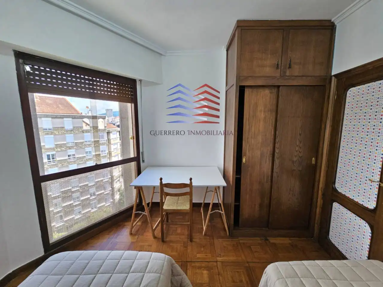Habitación de Piso de alquiler en Ourense Capital  con Calefacción, Parquet y Trastero