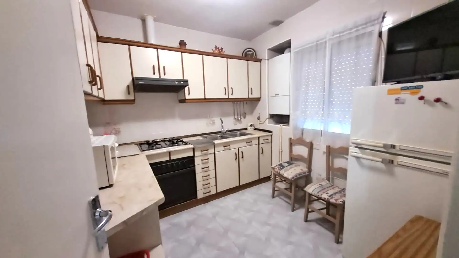 Cocina de Casa o chalet en venta en Cuéllar con Calefacción, Trastero y Amueblado