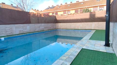 Foto 3 de Casa adosada en venda a Calle de Averroes, Universidad - Hospital, Fuenlabrada