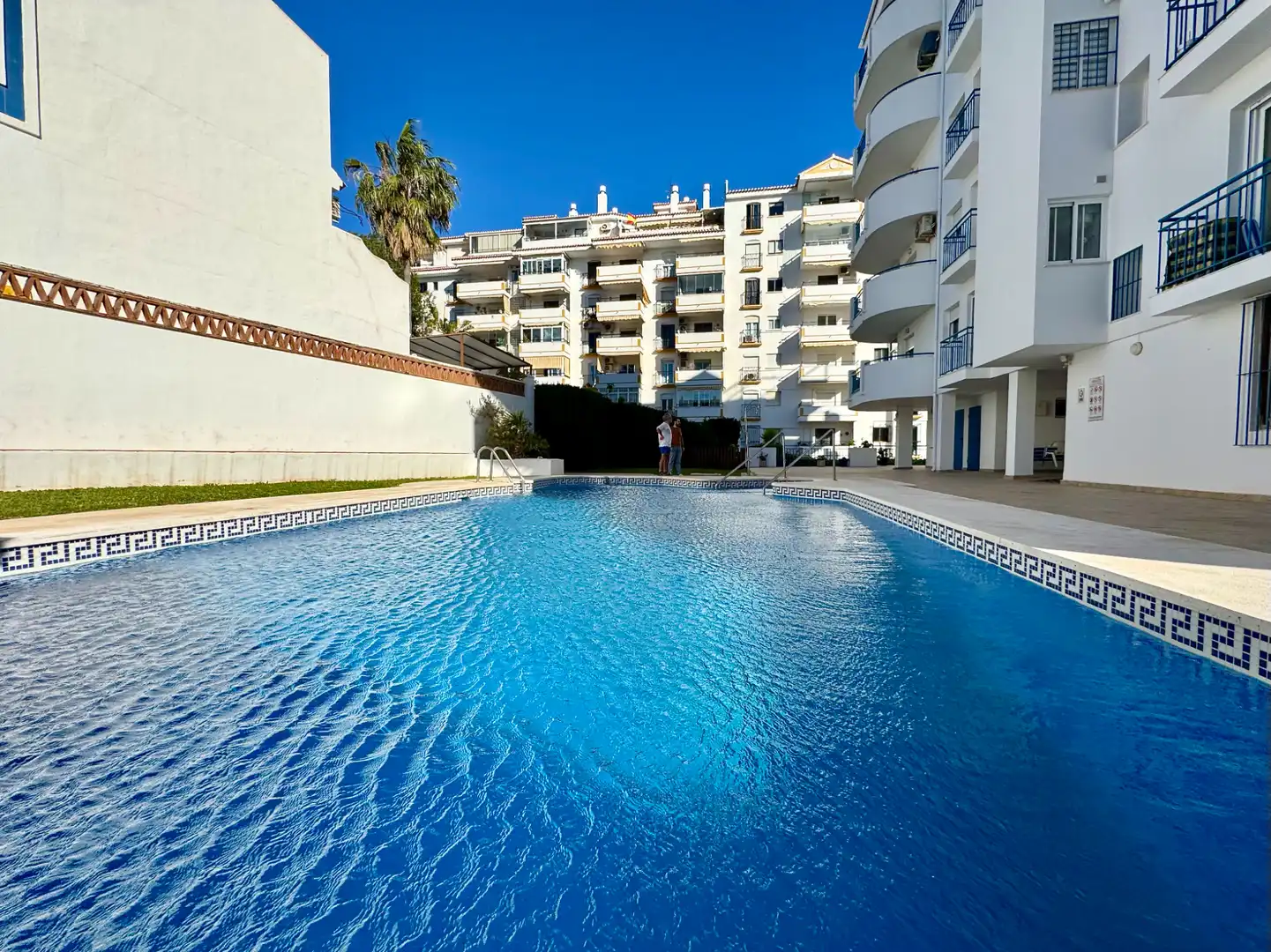 Swimming pool of Detached homes for sale in Fuengirola  with Air Conditioner, Heating and Private garden