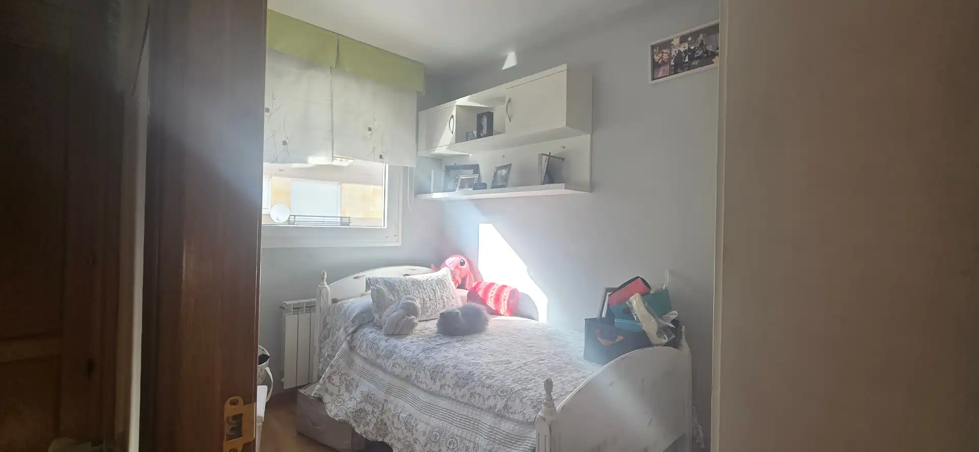 Dormitori de Casa adosada en venda en Guardo amb Jardí privat i Moblat