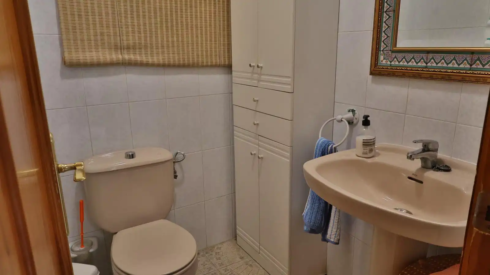 Bathroom of Detached homes for sale in Málaga  with Terrace and Community pool