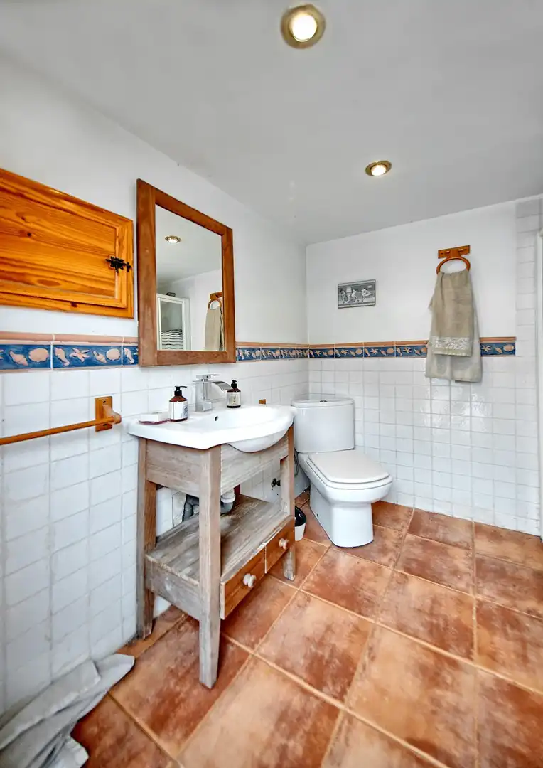 Baño de Casa o chalet en venta en Paterna con Aire acondicionado, Calefacción y Jardín privado