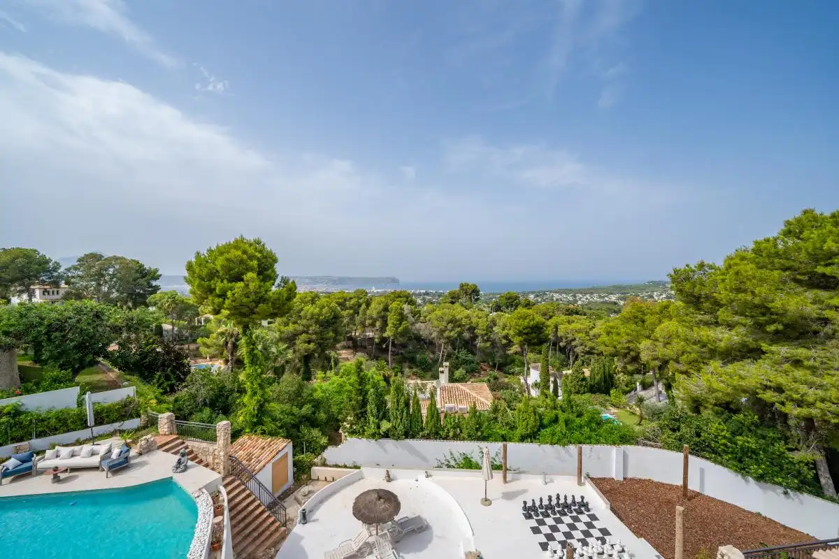 Vista exterior de Casa o xalet en venda en Jávea / Xàbia amb Aire condicionat, Calefacció i Jardí privat