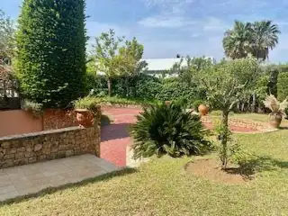 Chalet con jardín en venta en Carrer d'Azorin 3, imagen 9