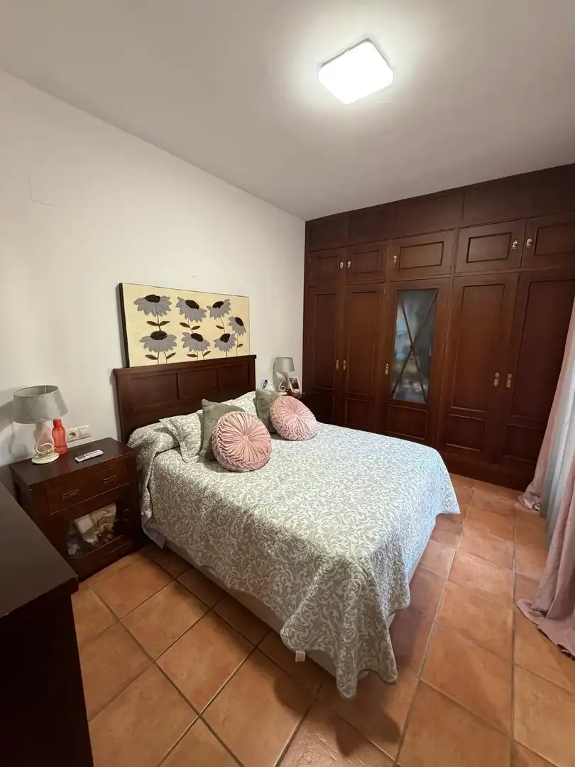 Bedroom of Houses for sale in Utrera