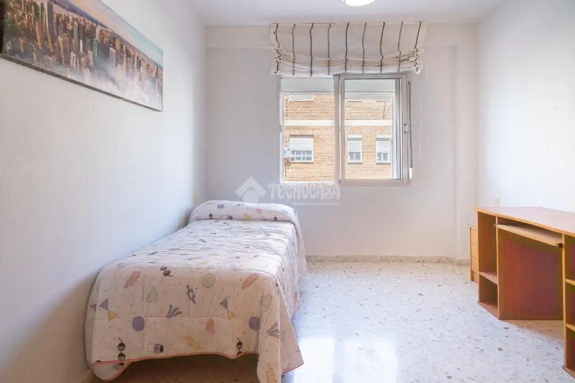 Habitación de Piso en venta en Úbeda con Aire acondicionado y Balcón
