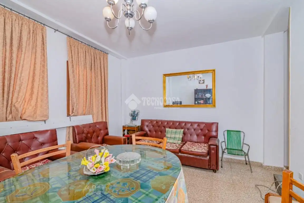 Sala de estar de Piso en venta en Lucena con Aire acondicionado y Amueblado