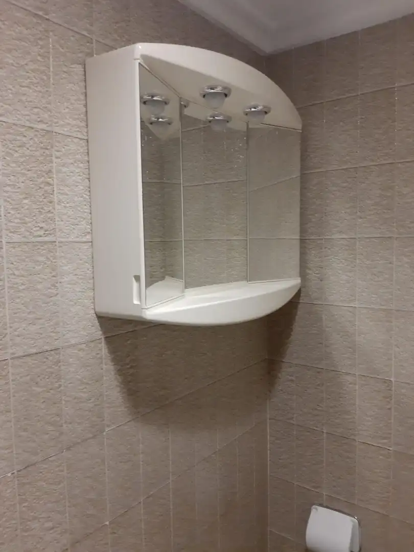 Baño de Oficina en venta en Elda