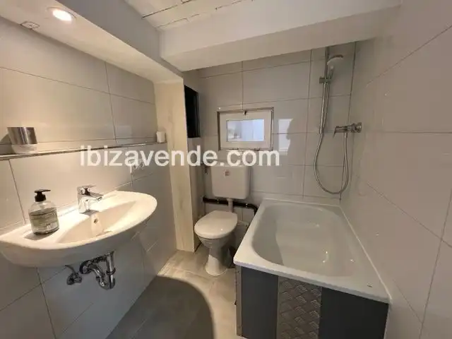 Detached house with pool for sale in Ferran, imagen 60