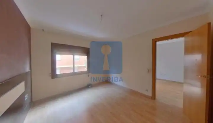 Piso en venta en Sant Feliu de Llobregat con Aire acondicionado, Calefacción y Terraza
