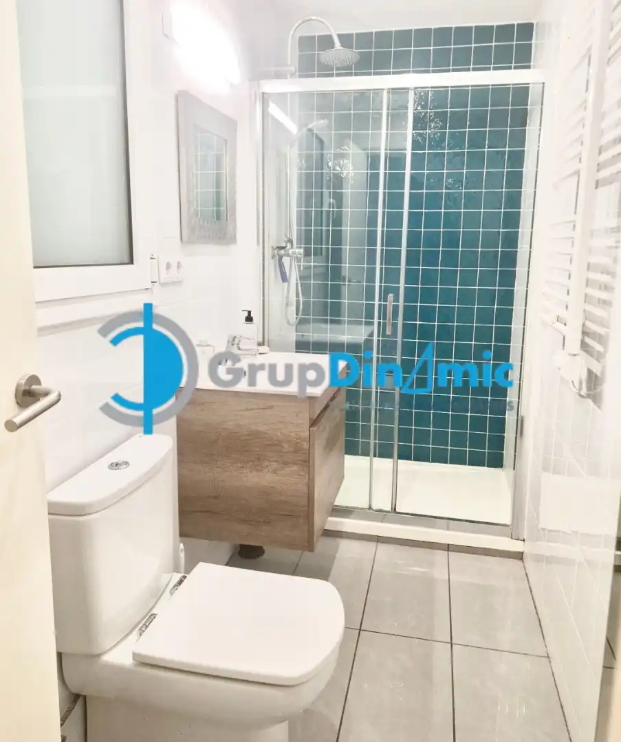 Bany de Apartament en venda en Palamós amb Moblat