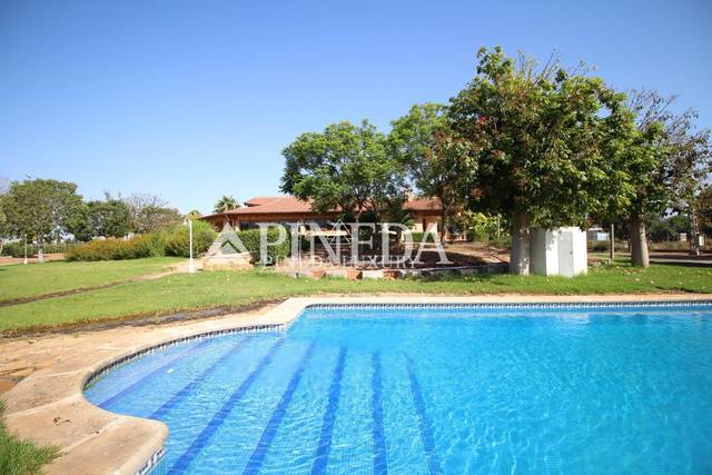 Casa-chalet en Venta en Camino POBLA DE FARNALS, 8 en El Puig