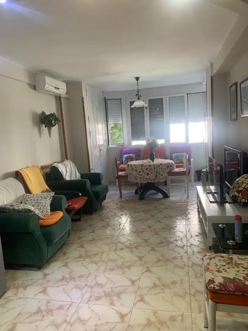 Mini appartamento con piscina in vendita a Avenida Antonio Toré Toré 18, imagen 7