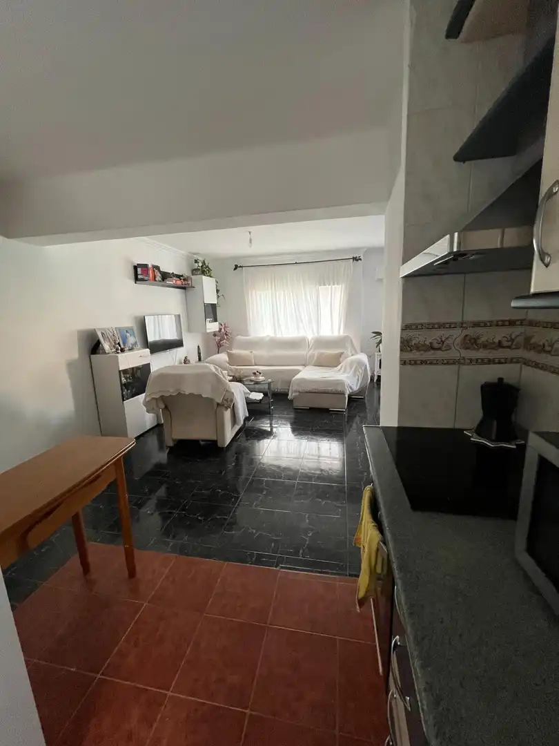 Wohnzimmer von Wohnung zur Miete in Granada