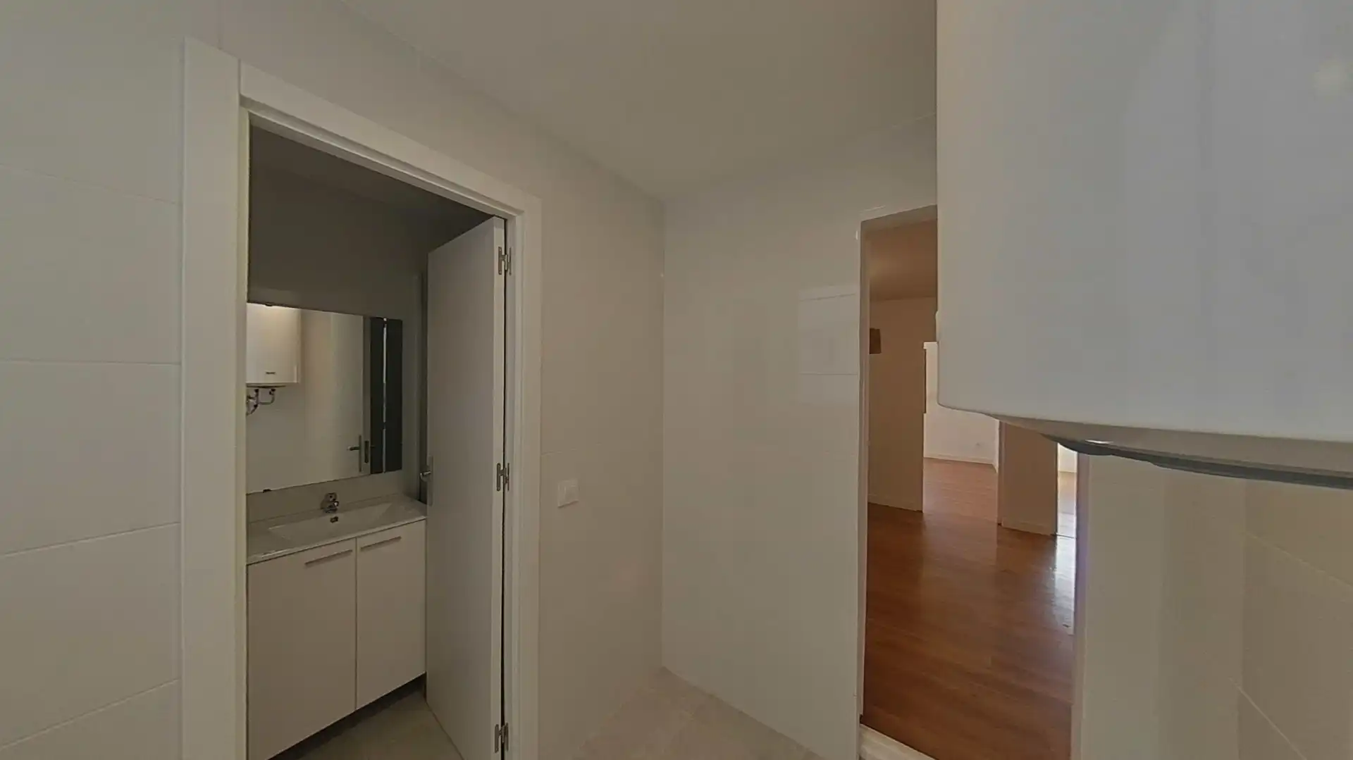 Piso en venta en L'Hospitalet de Llobregat con Parquet