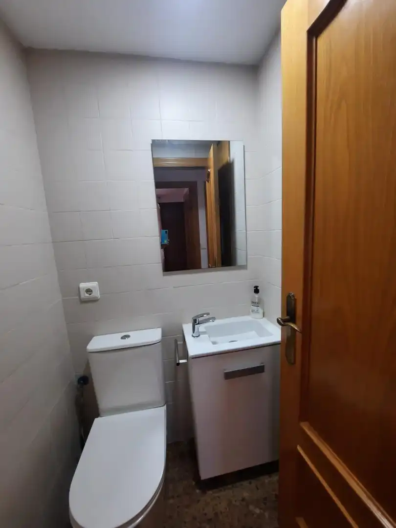 Bathroom of Flat for rent in Valencia