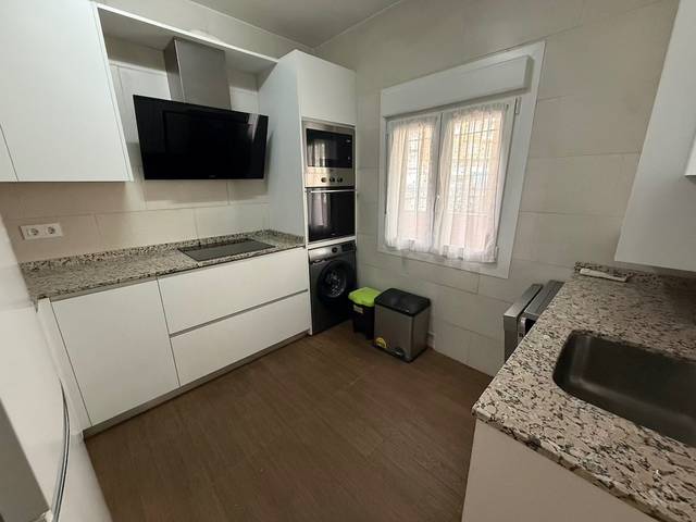 Piso en Venta en Calle de León Pinelo en Puerta del Ángel