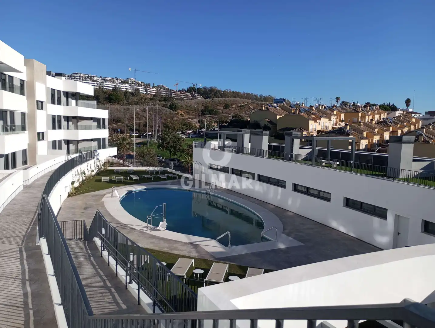 Apartament amb terrassa en venda a Estepona Pueblo