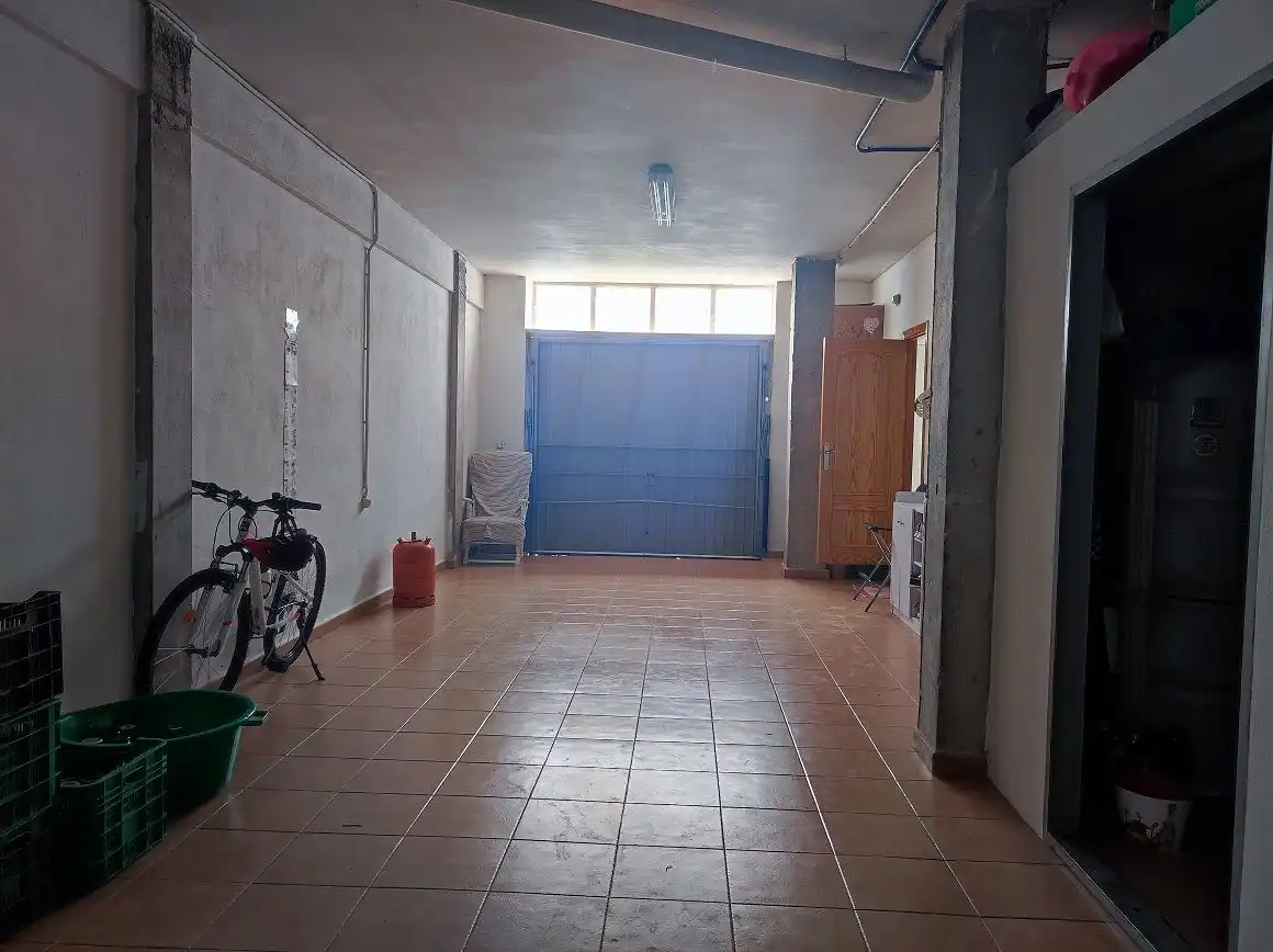Adossat amb terrassa en venda a Tobarra, imagen 21
