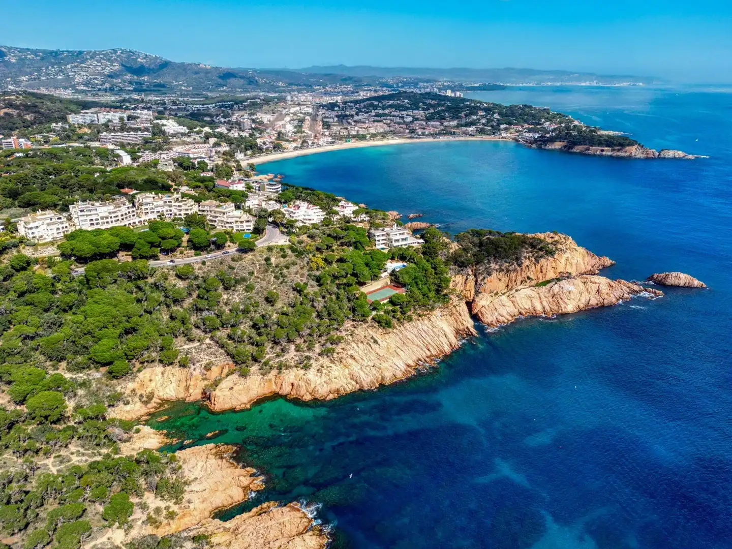 Vista exterior de Pis en venda en Sant Feliu de Guíxols amb Aire condicionat, Calefacció i Balcó