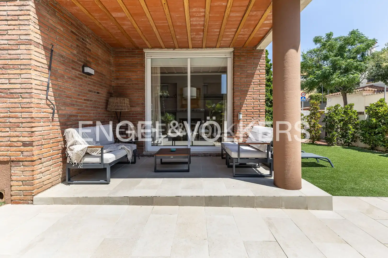 Terraza de Casa o chalet en venta en El Masnou con Aire acondicionado, Calefacción y Jardín privado