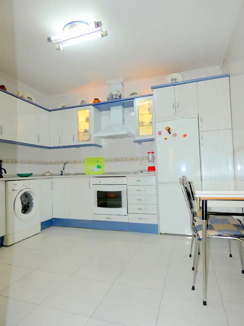 Cocina de Piso en venta en Bilbao  con Calefacción, Parquet y Terraza