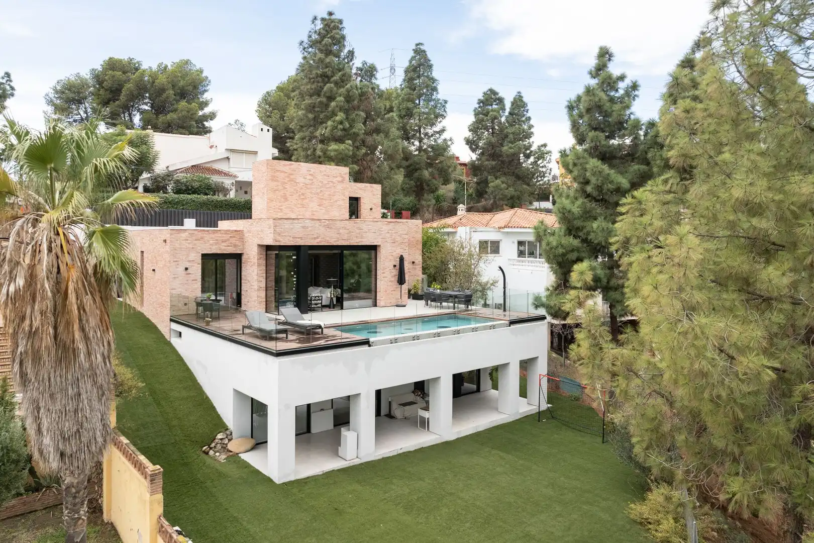 Exterior view of Houses for sale in Málaga  with Terrace