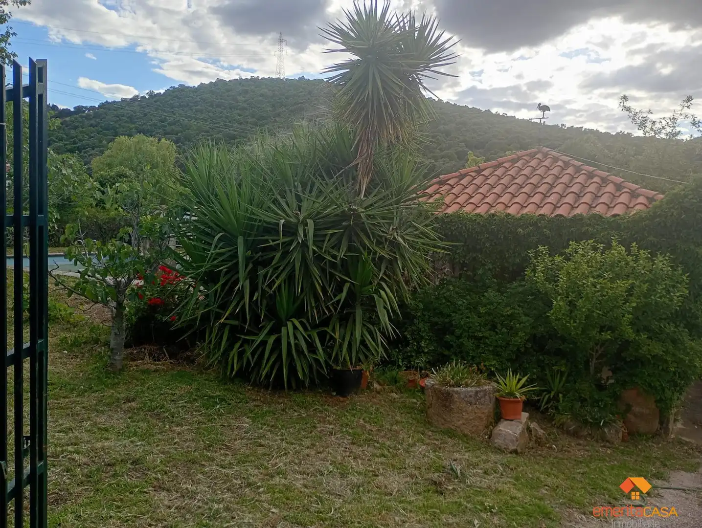 Jardín de Finca rústica en venta en Cáceres con Aire acondicionado y Piscina