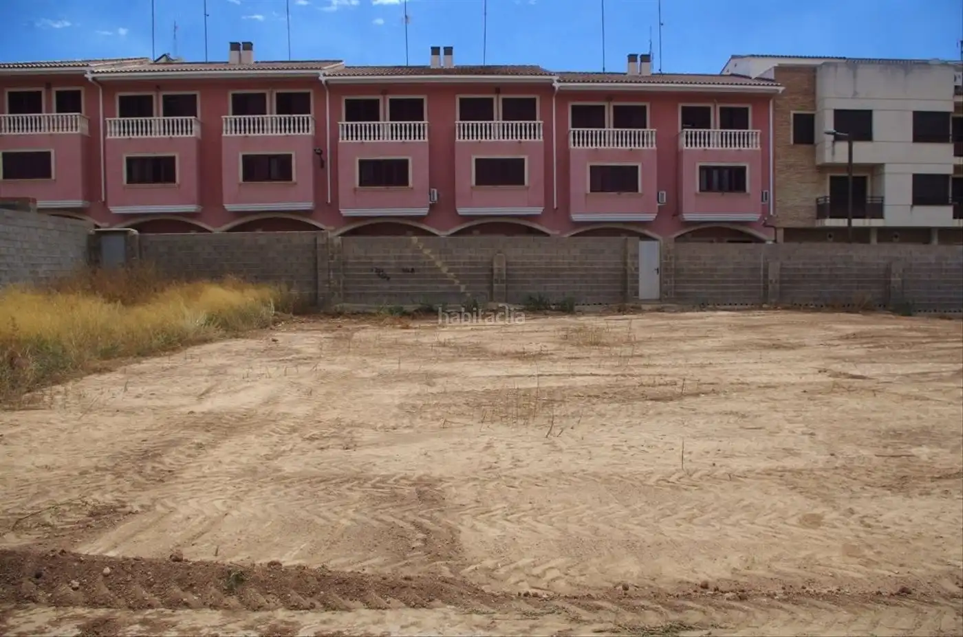 Residential land for sale in Carrer José Quirós 23