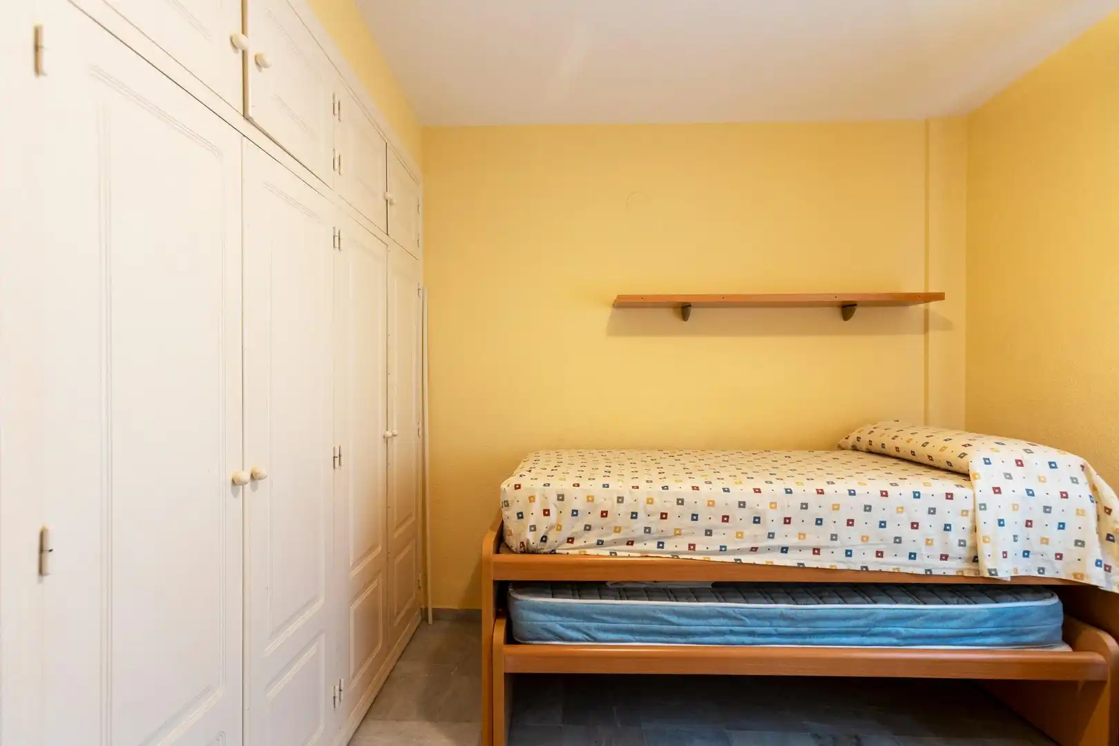 Bedroom of Flat for sale in Almuñécar  with Private garden, Terrace and Community pool