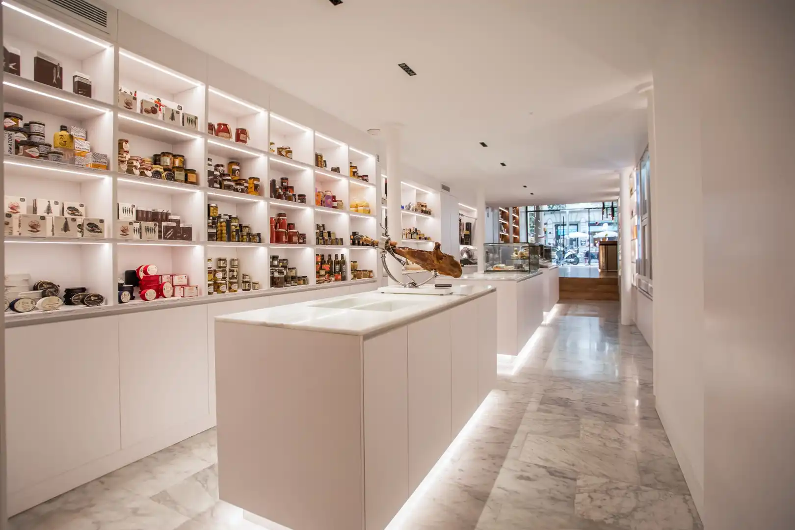 Business premises for transfer in Gràcia, imagen 6